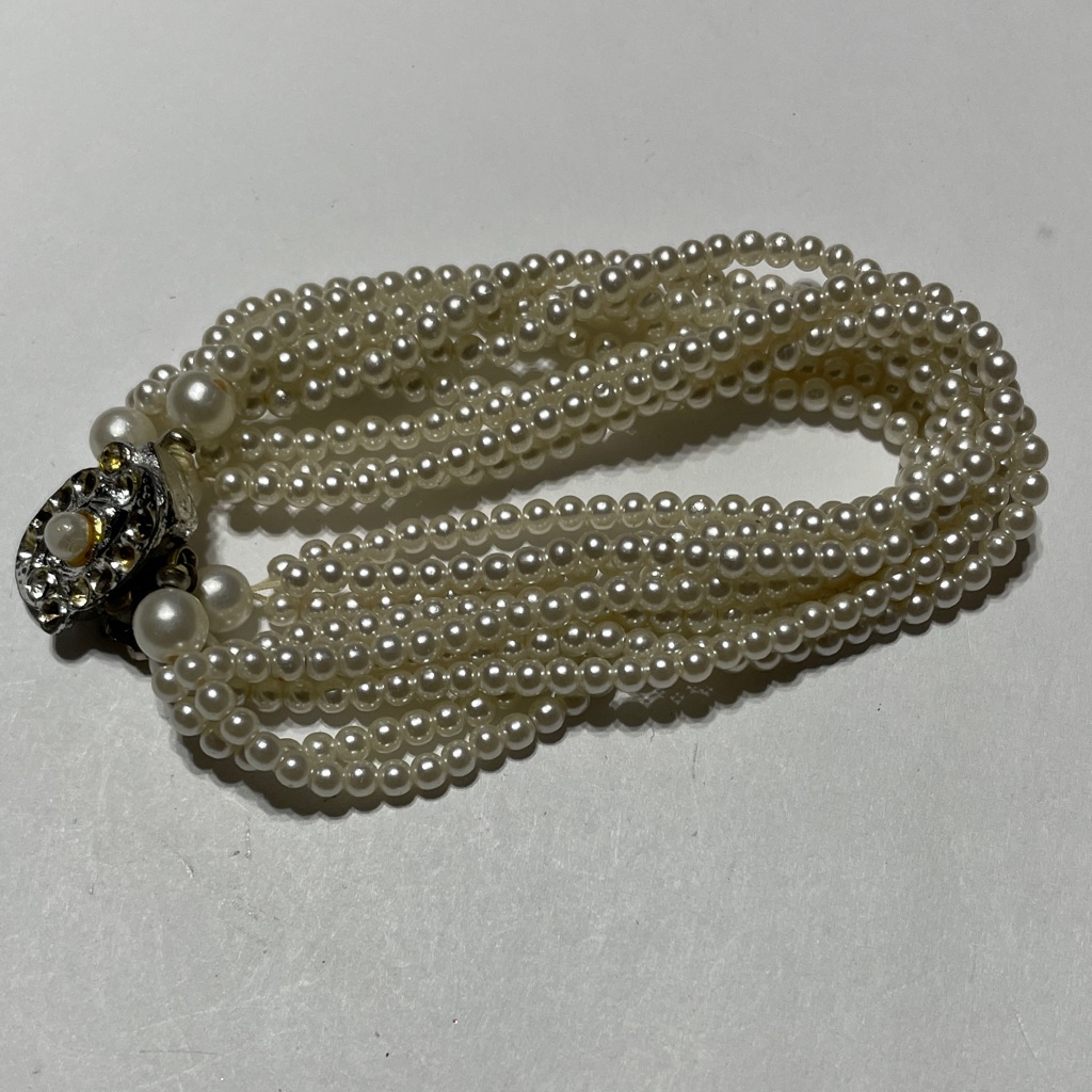 Children’s Pearl Bracelet With Silver Clasp